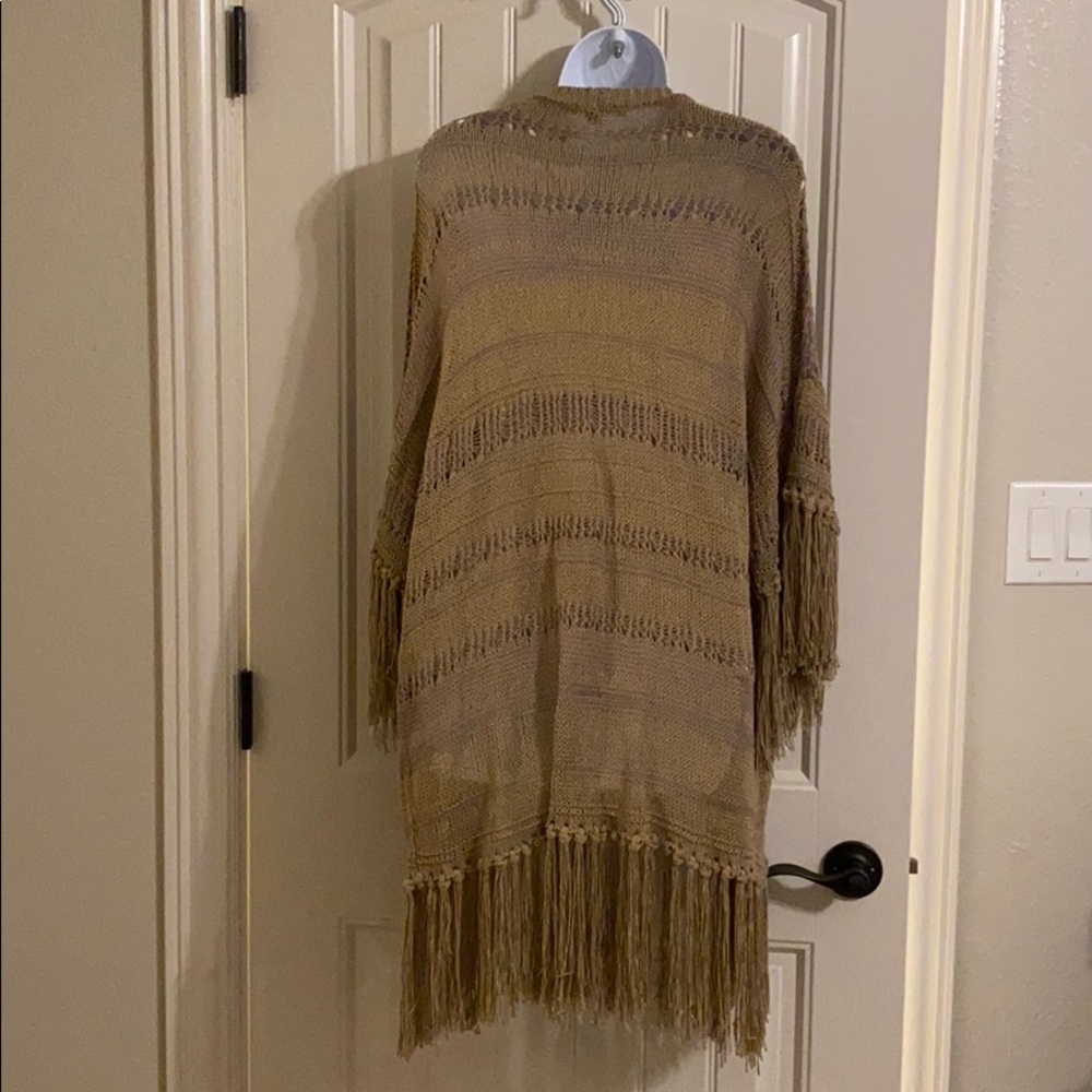 Shawl - Picture 2 of 2